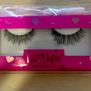 Red Aspen Loved Lash False Lashes